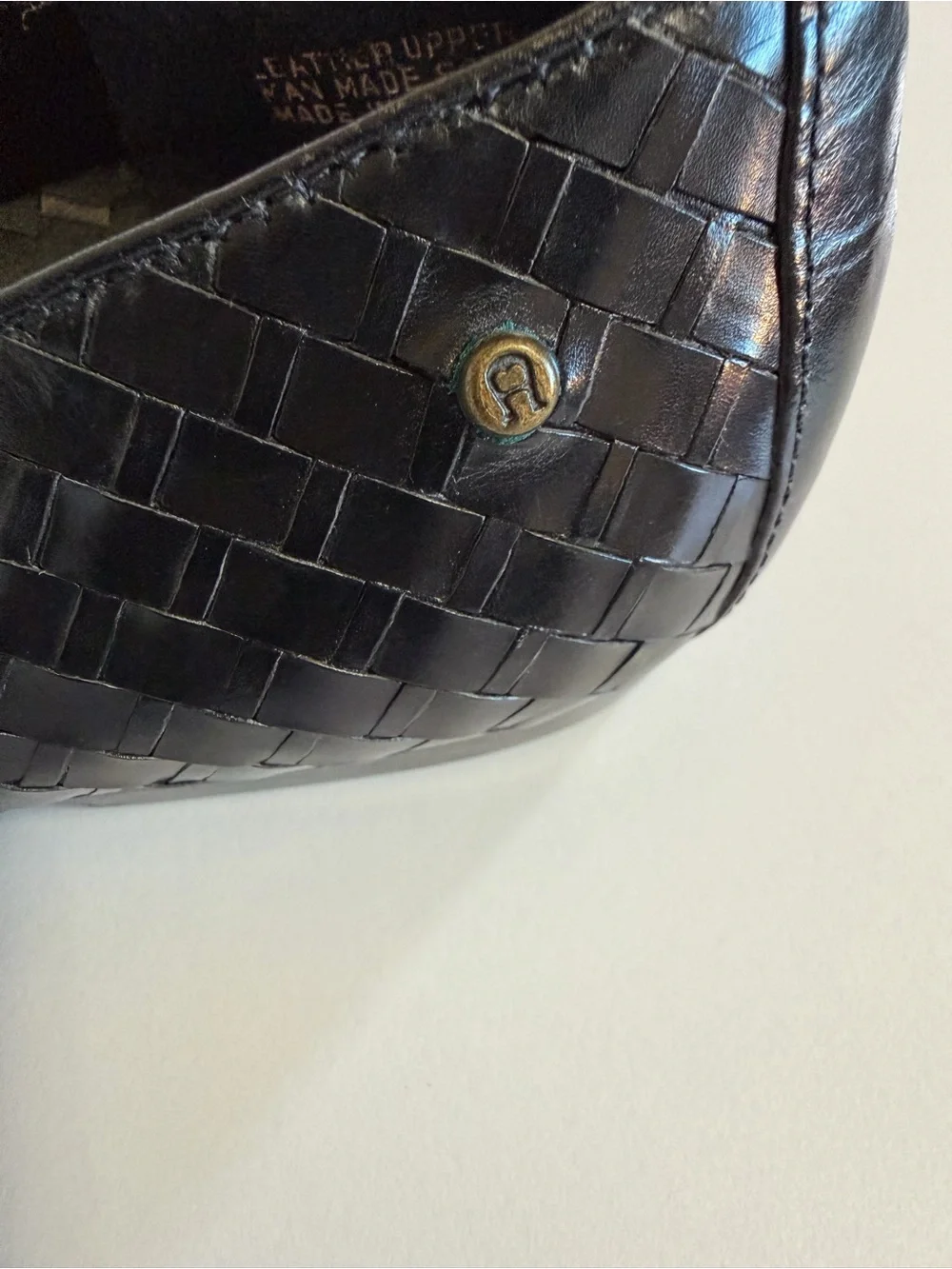 Etienne Aigner Black Woven Weave Leather Slip-On Flats 10M VTG Academia